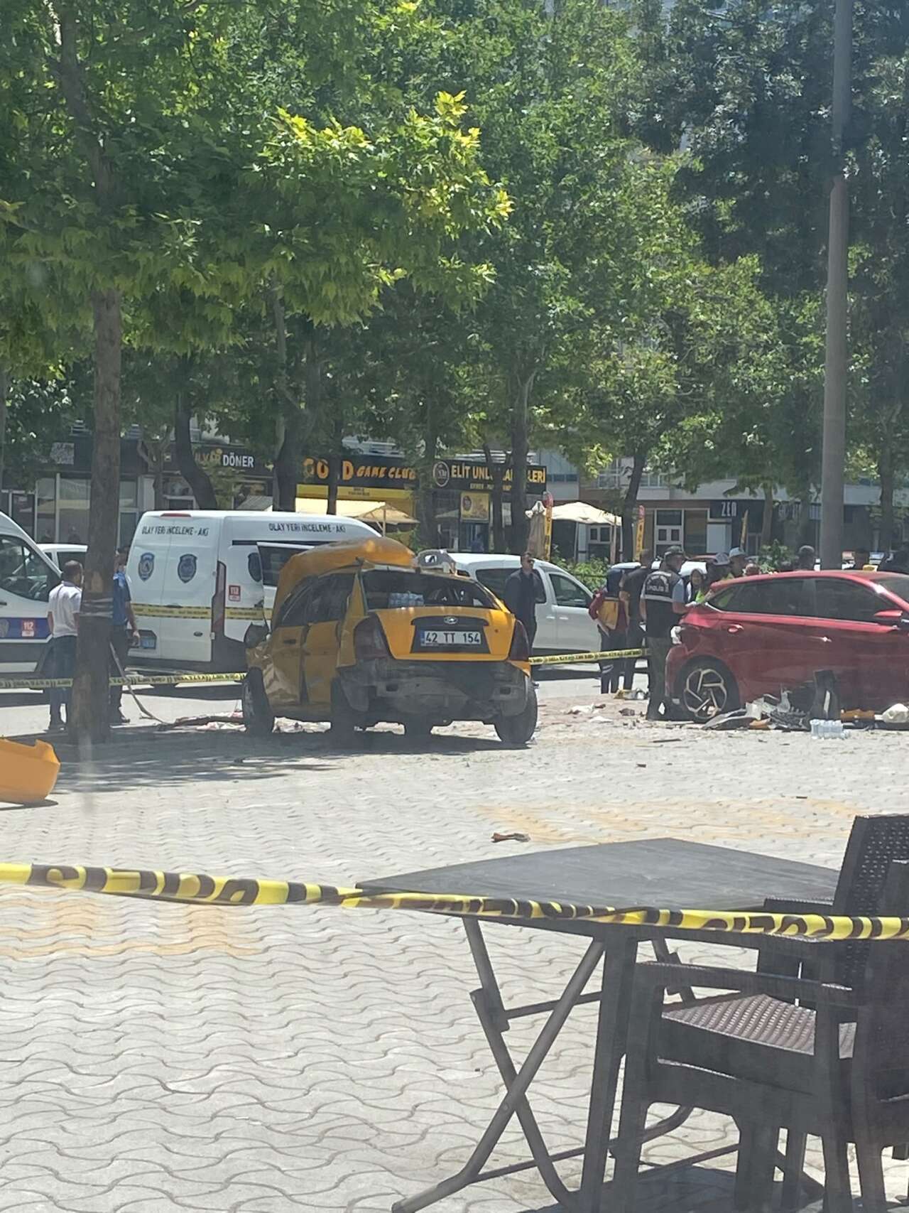 Konya'da Dilek ve kızı Ecrin Öz’ün can verdiği kaza anının görüntüleri ortaya çıktı 22